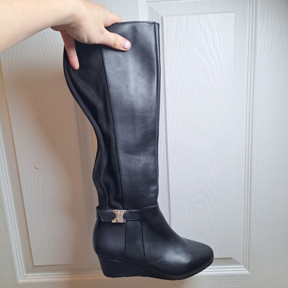 NEW Giana Bernini Black Leather Suede Classic Feminine Tall Wedge Boots Size 6M - Picture 3 of 6